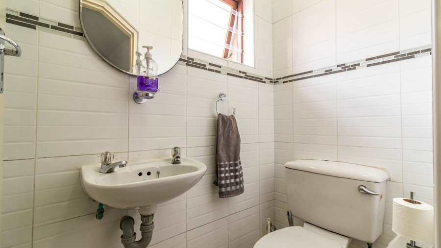 3 Bedroom Property for Sale in Beacon Bay Eastern Cape